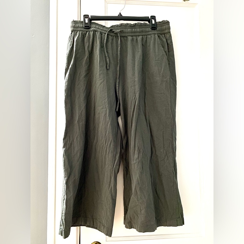 Capri Pants